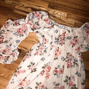 Almost Famous floral print ditsy, peplum top